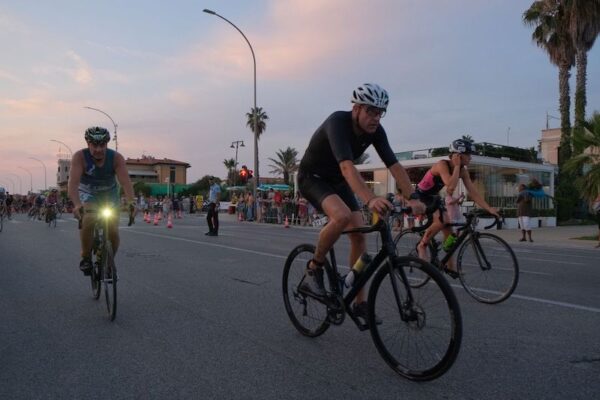 Paziente operato di rivestimento mop dopo 9 mesi ha partecipato a gara di triathlon